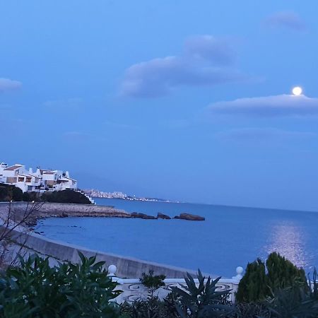 Beach-Front Bahia Dorada Естепона Екстериор снимка