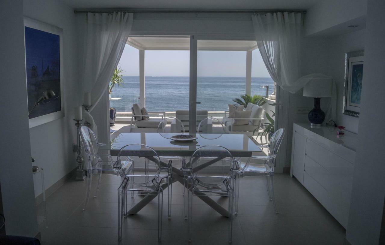 Beach-Front Bahia Dorada Естепона Екстериор снимка