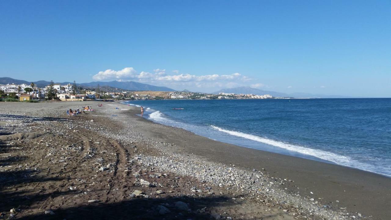 Beach-Front Bahia Dorada Естепона Екстериор снимка