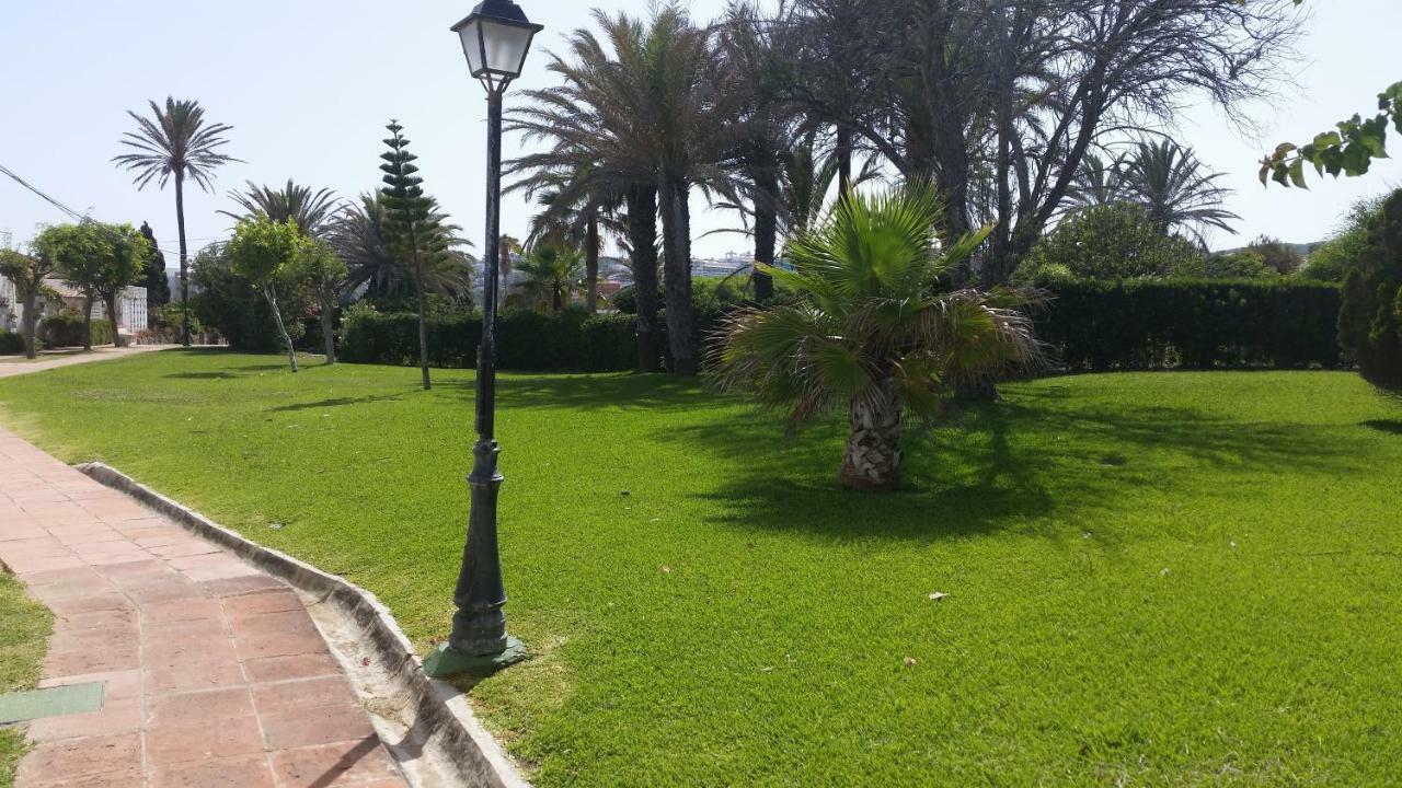 Beach-Front Bahia Dorada Естепона Екстериор снимка